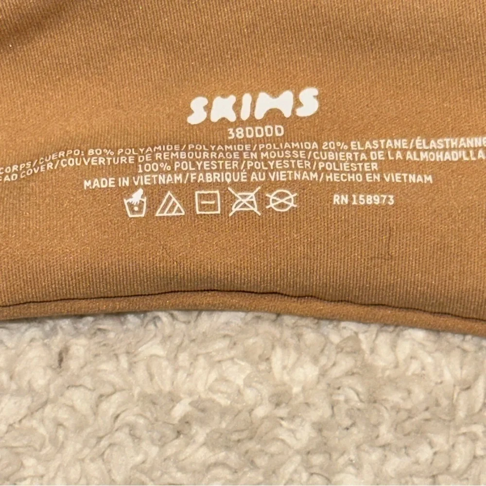 SKIMS Light Brown Seamless T-Shirt Bra 38DDDD